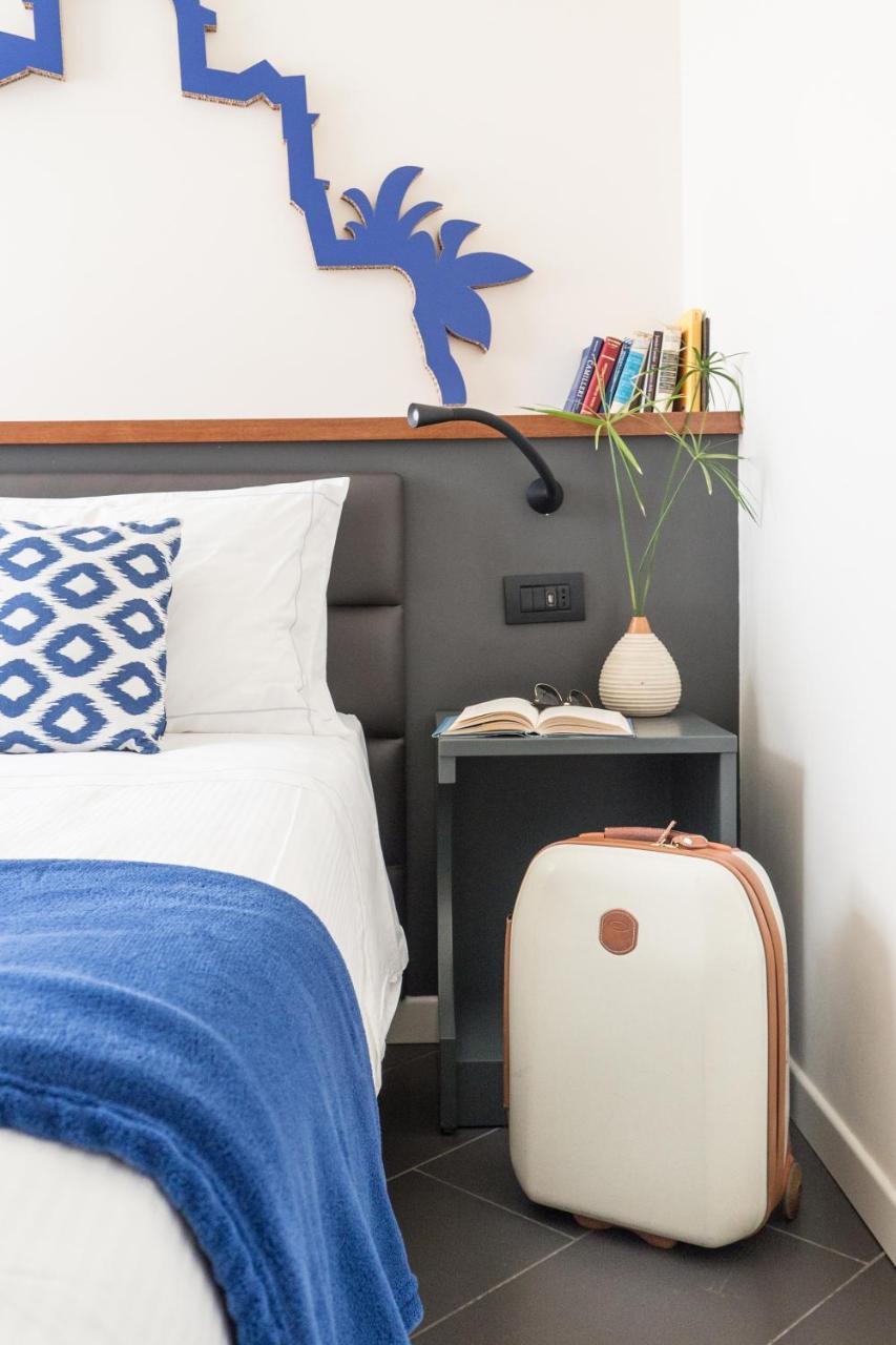 Foyer Rooms & Suites Affittacamere Cagliari Esterno foto