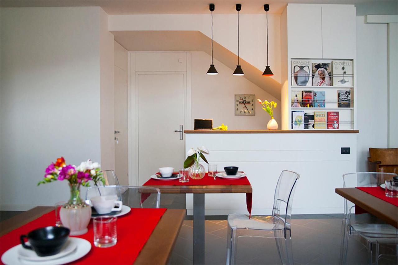 Foyer Rooms & Suites Affittacamere Cagliari Esterno foto