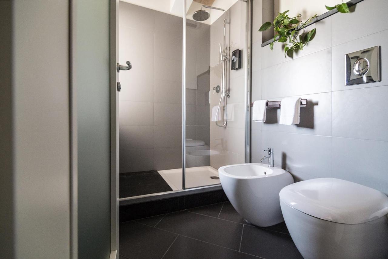 Foyer Rooms & Suites Affittacamere Cagliari Esterno foto