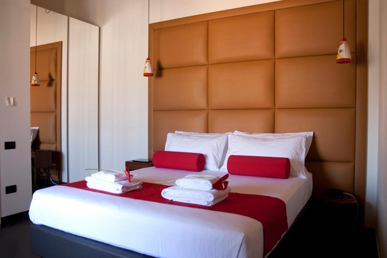 Foyer Rooms & Suites Affittacamere Cagliari Esterno foto
