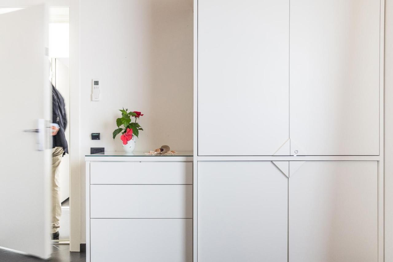 Foyer Rooms & Suites Affittacamere Cagliari Esterno foto