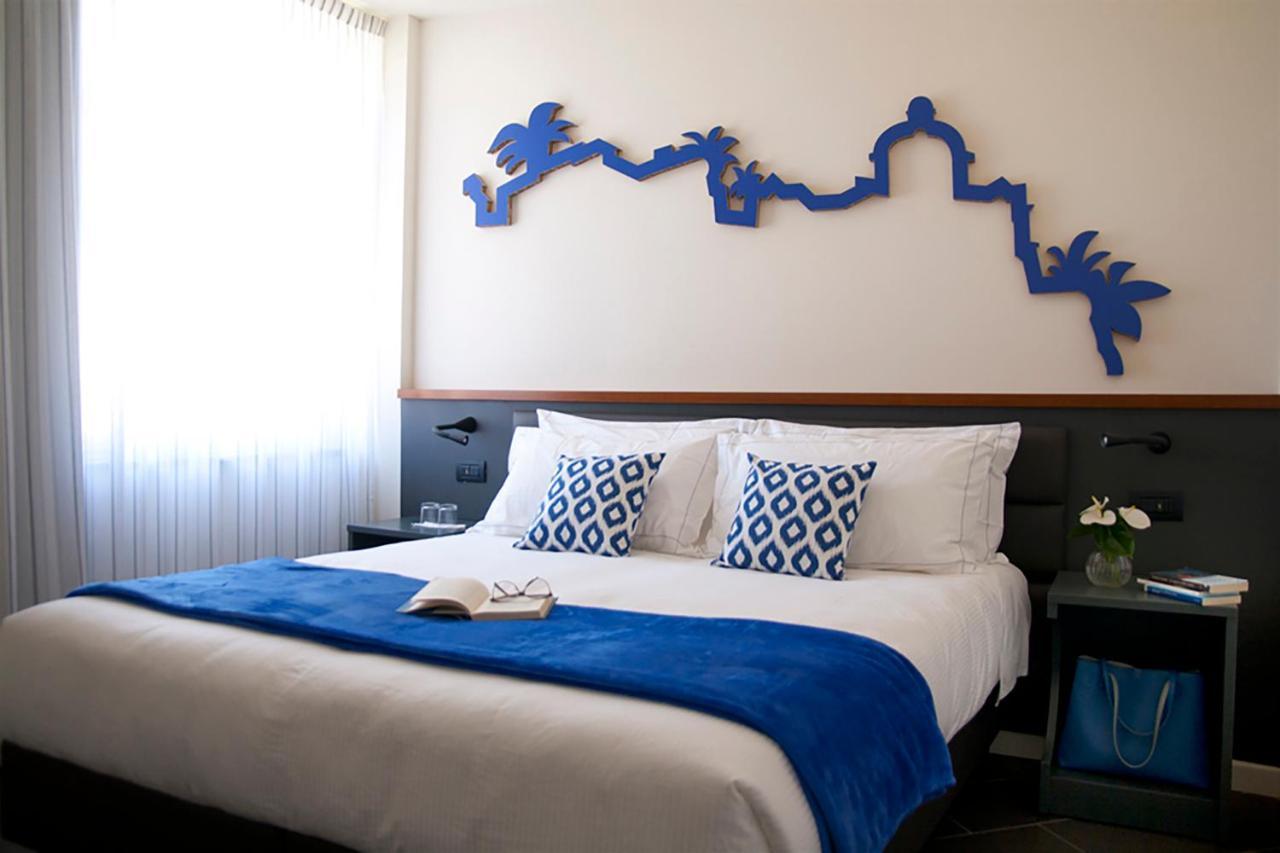 Foyer Rooms & Suites Affittacamere Cagliari Esterno foto